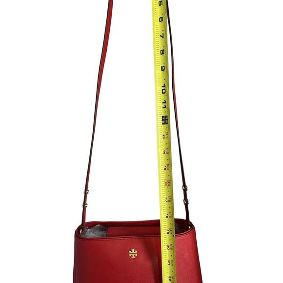 NWT Tory Burch Emerson Bucket Bag Red Saffiano Leather Bearberry Crossbody - Picture 14 of 16